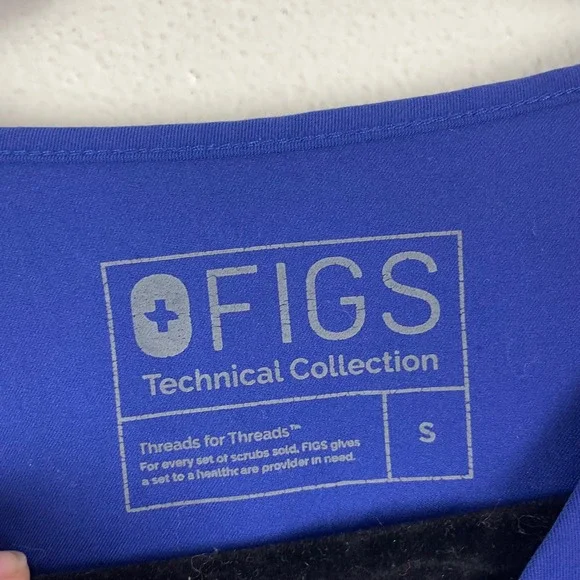 FIGS Technical Collection Royal Blue‎ V-Neck Scrub Top Women's Size S - Picture 2 of 8